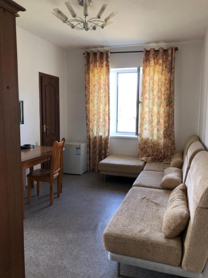 Гостевой Дом Айша Guest House Aisha Tsjolpon-Ata Eksteriør bilde